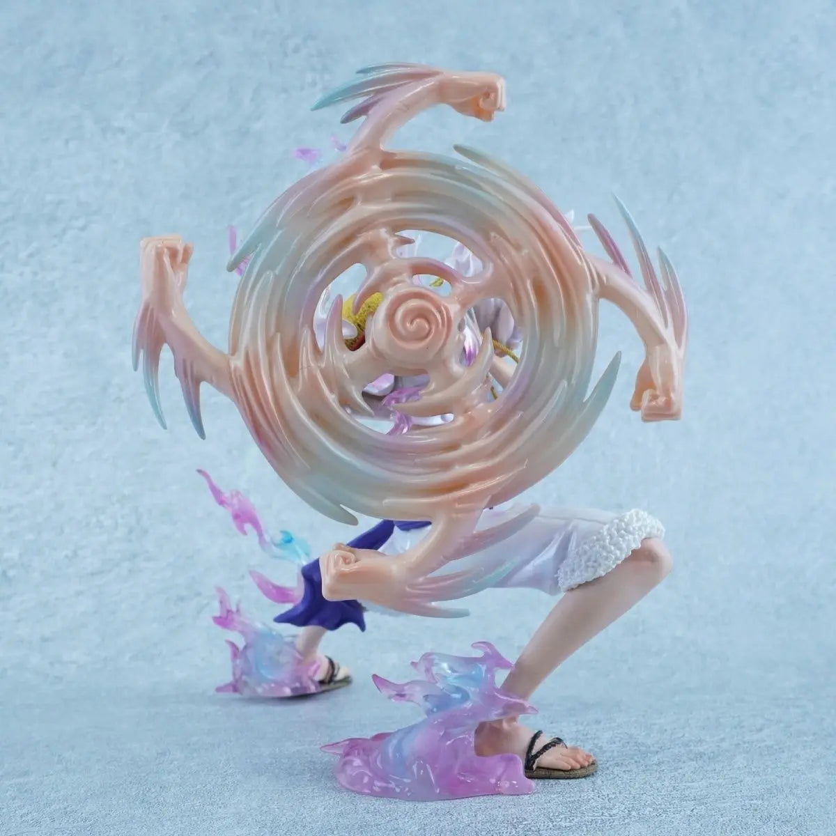 Gomu Gomu no Spinning Arm Luffy Gear 5 Figure